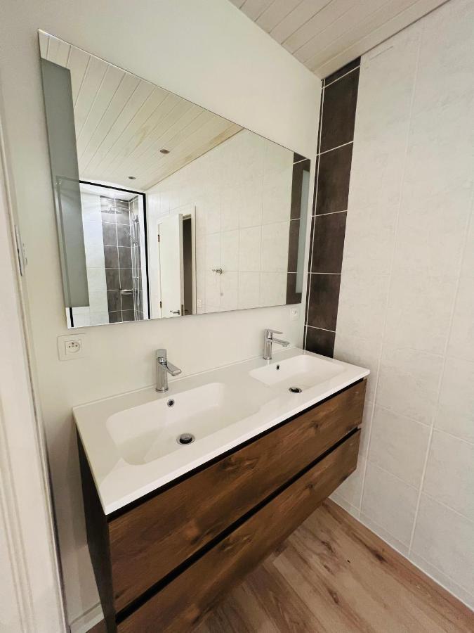 Ruim App. Met Grote Garage Apartment Ypres Exterior photo