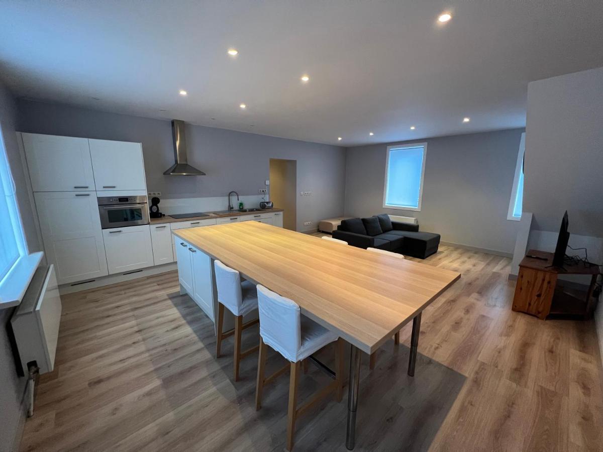 Ruim App. Met Grote Garage Apartment Ypres Exterior photo